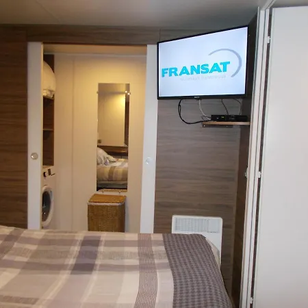 Mobilhome Charme Funpass Et Wifi Inclus Semesterpark 4*
