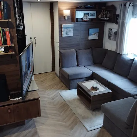 Mobilhome Charme Funpass Et Wifi Inclus Prázdninový areál