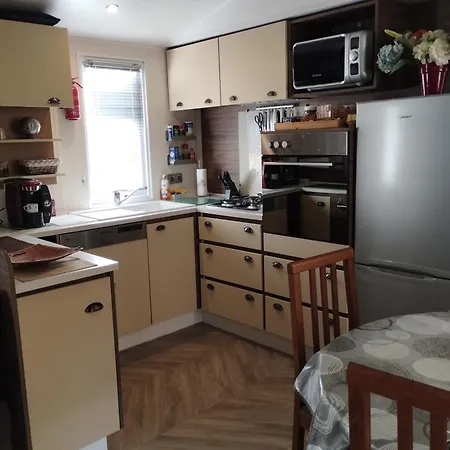 Prázdninový areál Mobilhome Charme Funpass Et Wifi Inclus 4*
